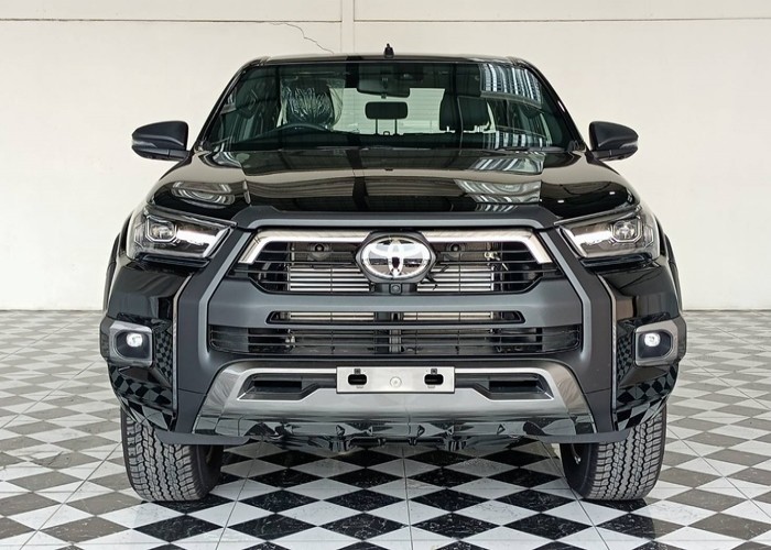 BRAND NEW TOYOTA HILUX REVO ROCCO